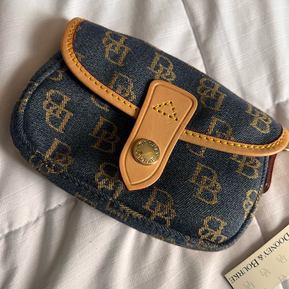 DOONEY & BOURKE denim wristlet